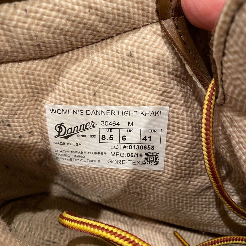 Danner Women’s Light Khaki Boots - Picture 8 of 11
